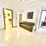 Anfa 28 - 2 Bedrooms - Well Located Apartment - Large And Pleasant